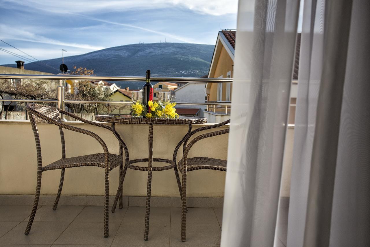 Apartment Sun Village Goran Herceg Novi Exterior photo