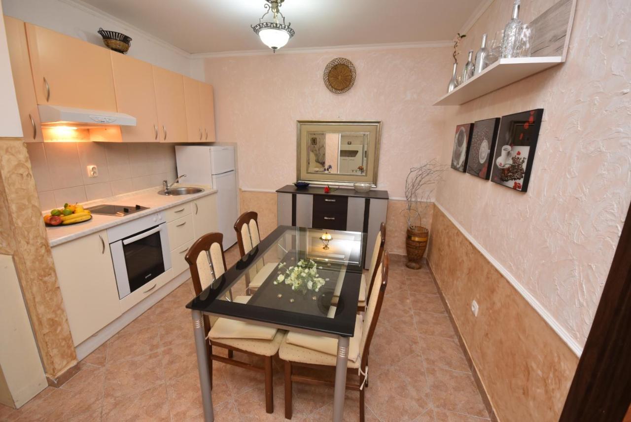 Apartment Sun Village Goran Herceg Novi Exterior photo